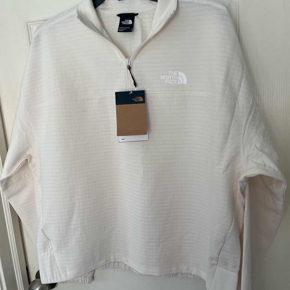 The North Face Off-White Quarter-Zip Pullover